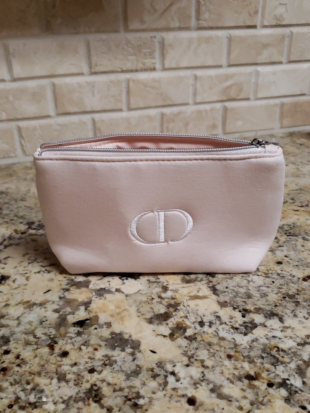 NWOT Dior Beauty Light Pink Velvet Cosmetic Pouch
